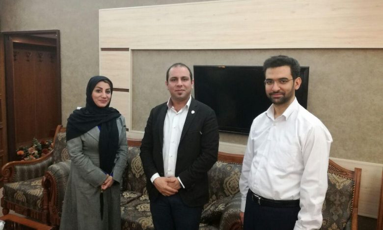 تاکید وزیر ارتباطات بر حمایت از کسب‌وکارهای نوین نظیر آسان بار