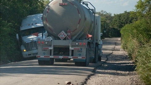 علت‌ها و روش‌های جلوگیری از تصادفات کامیونداران -قسمت اول