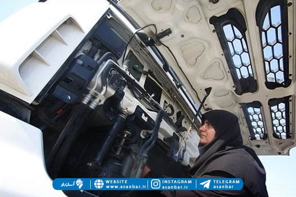 اولین راننده تریلی